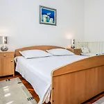 Holiday home Holiday Ankica *