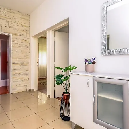 Holiday Ankica Holiday home *