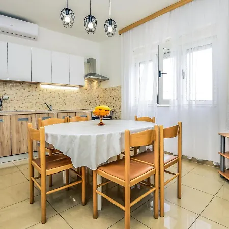 Holiday home Holiday Ankica